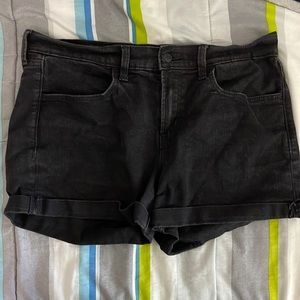 Old Navy black denim shorts